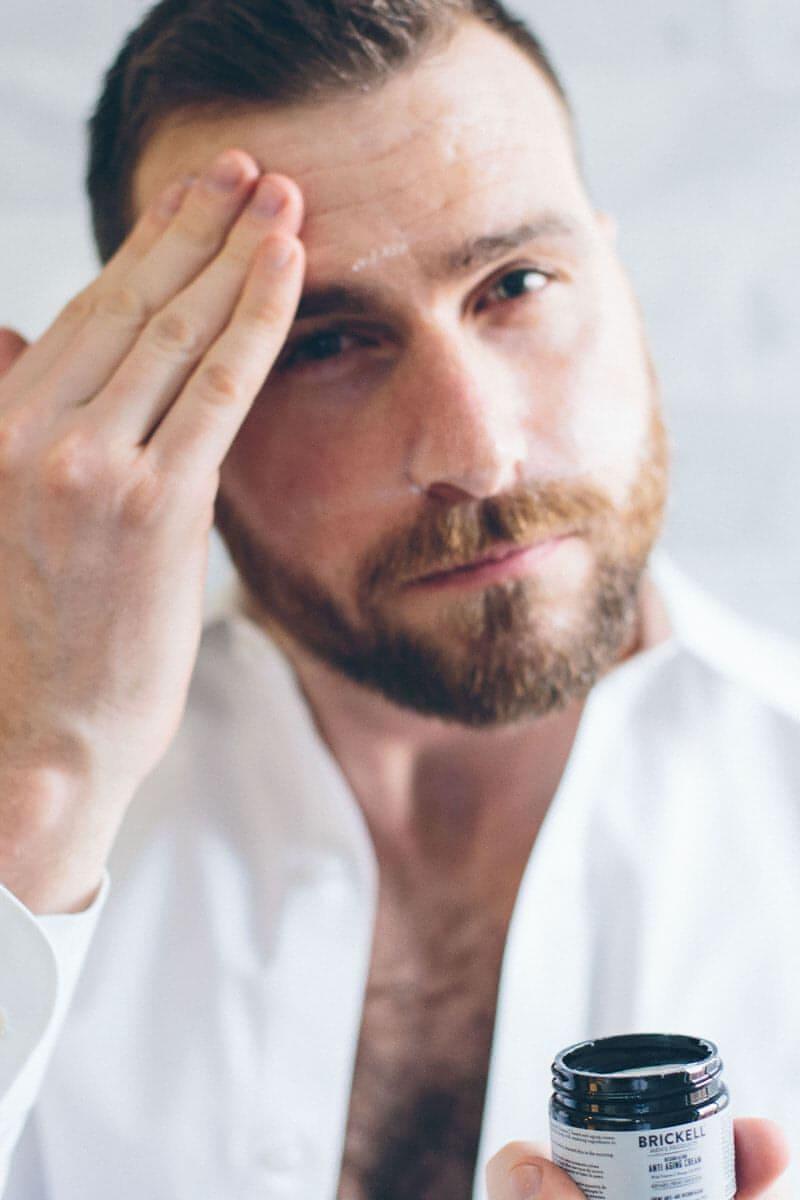 Resurfacing Anti-Aging Cream For Men - Image 2
